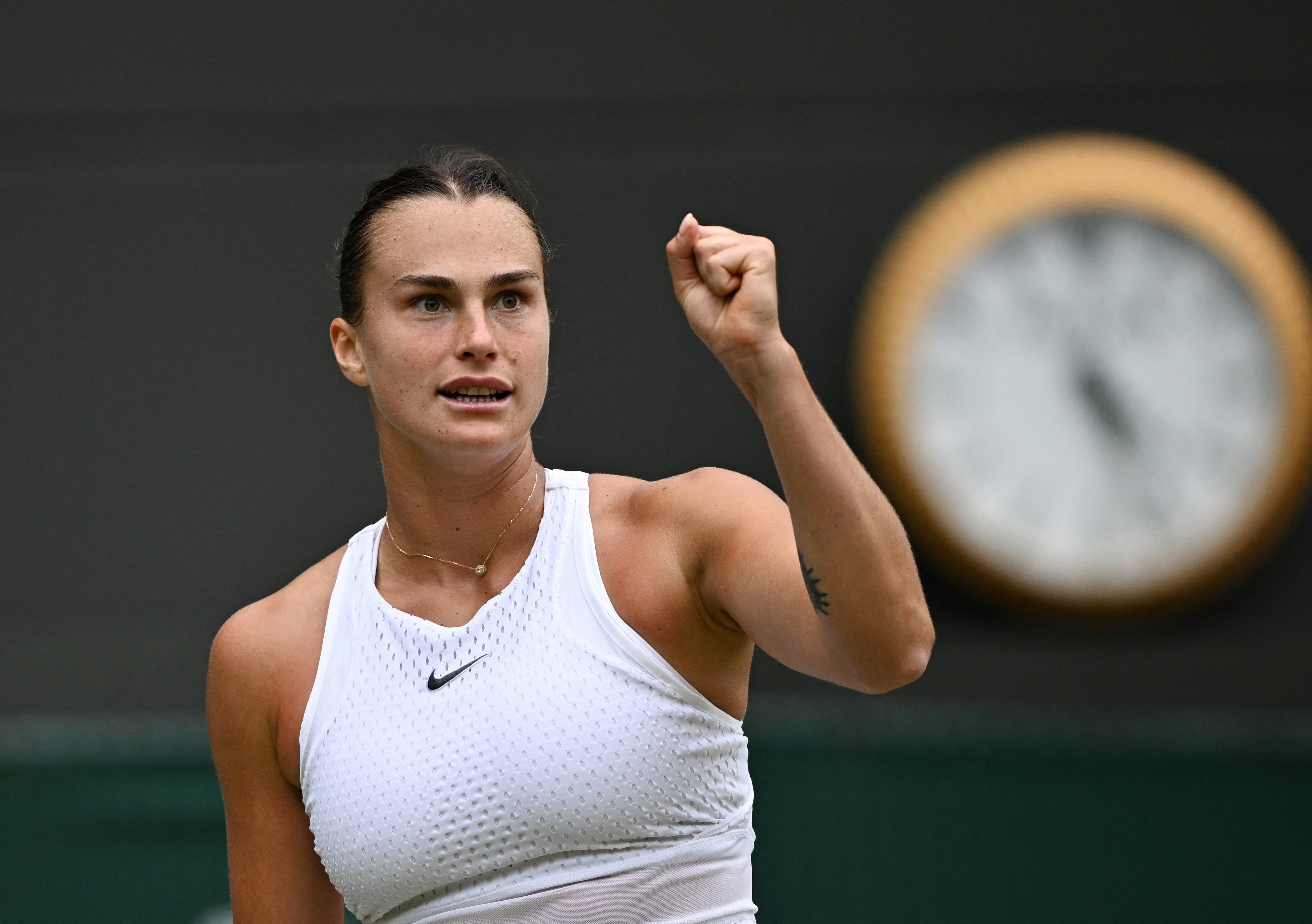 Sabalenka continua em grande forma rumo aos quartos de final em Wimbledon