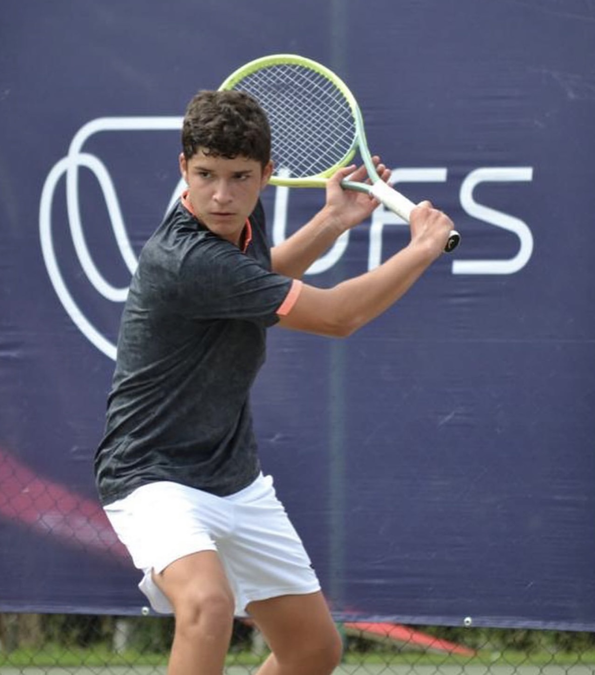 Com apenas 17 anos, Gonçalo Marques conquista o primeiro ponto ATP