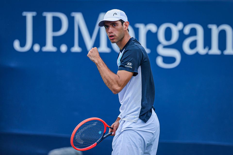 Nuno Borges ultrapassa a primeira ronda em Antuérpia