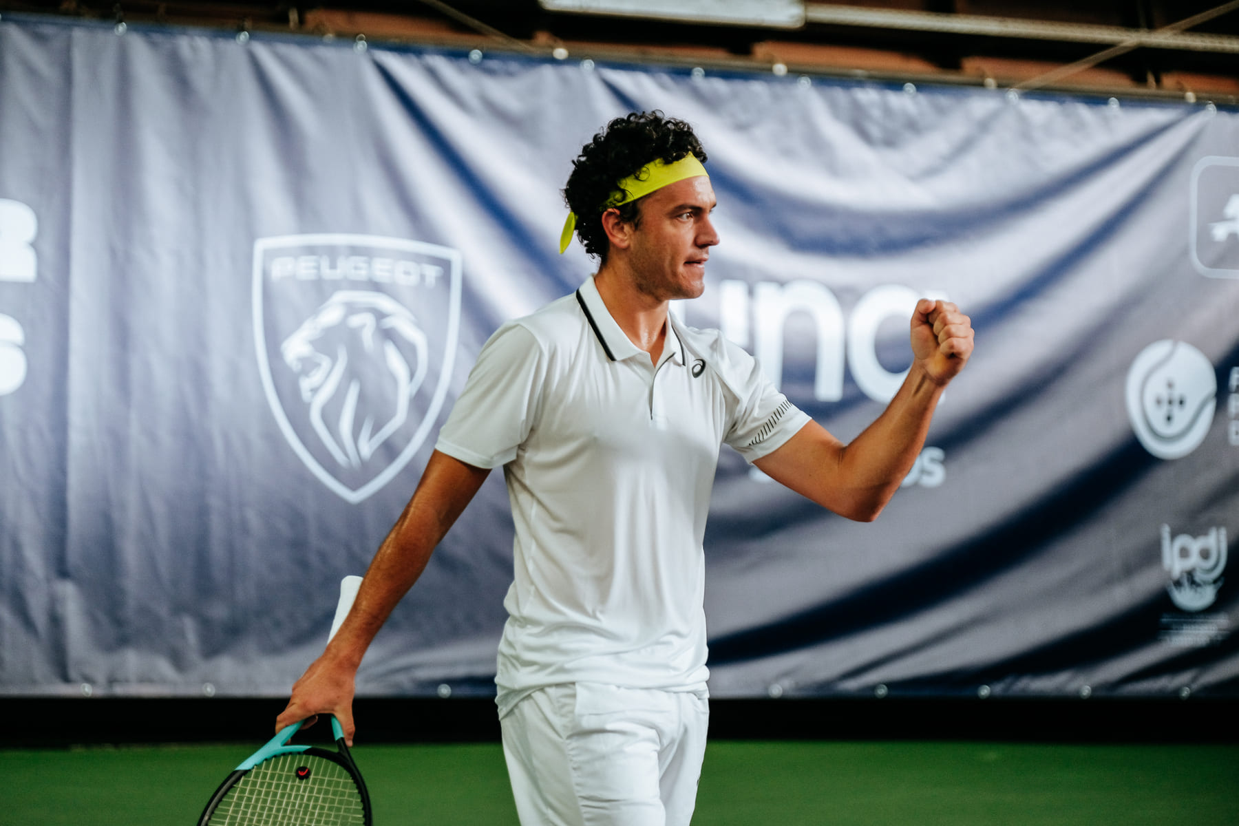 Gonçalo Oliveira resiste a uma enorme maratona e segue para a meia final em Itália