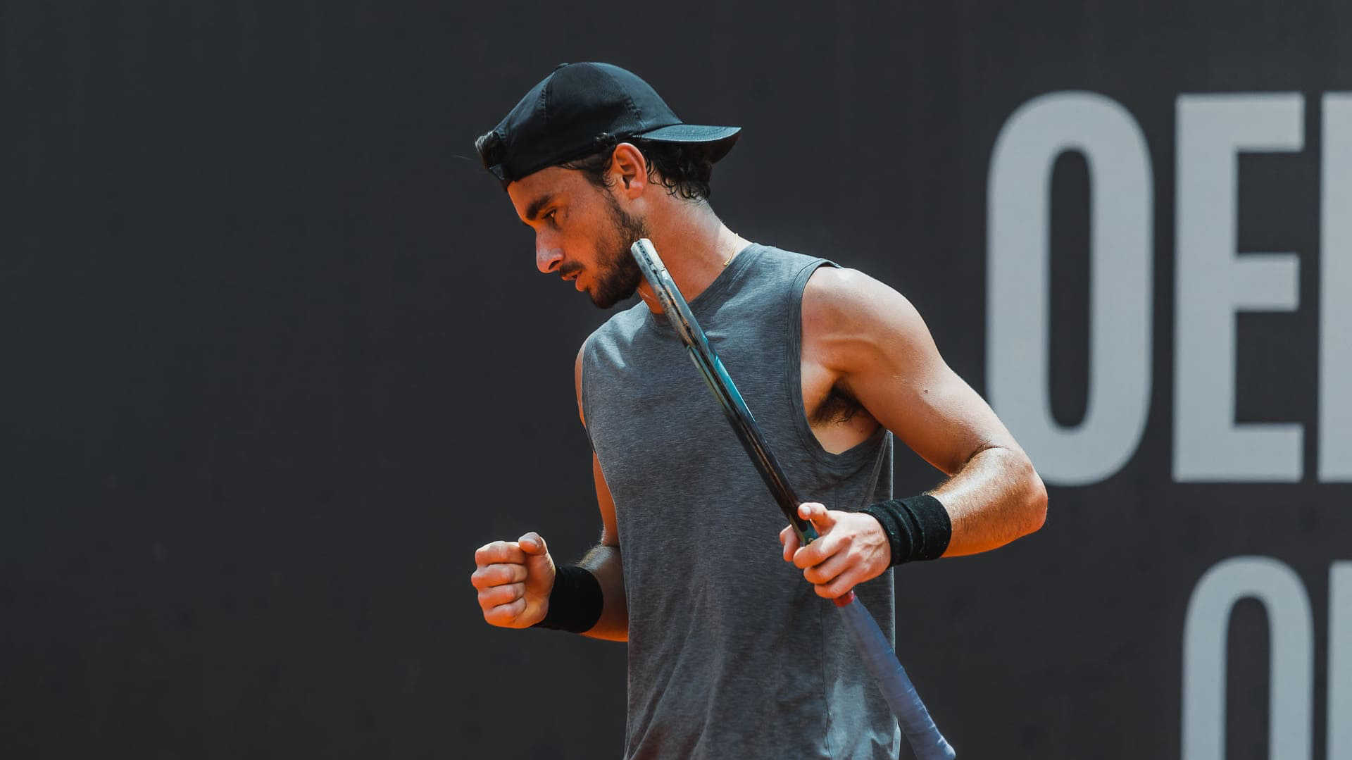 Duarte Vale sobrevive a batalha portuguesa e agarra a vaga para os oitavos de final em Elvas