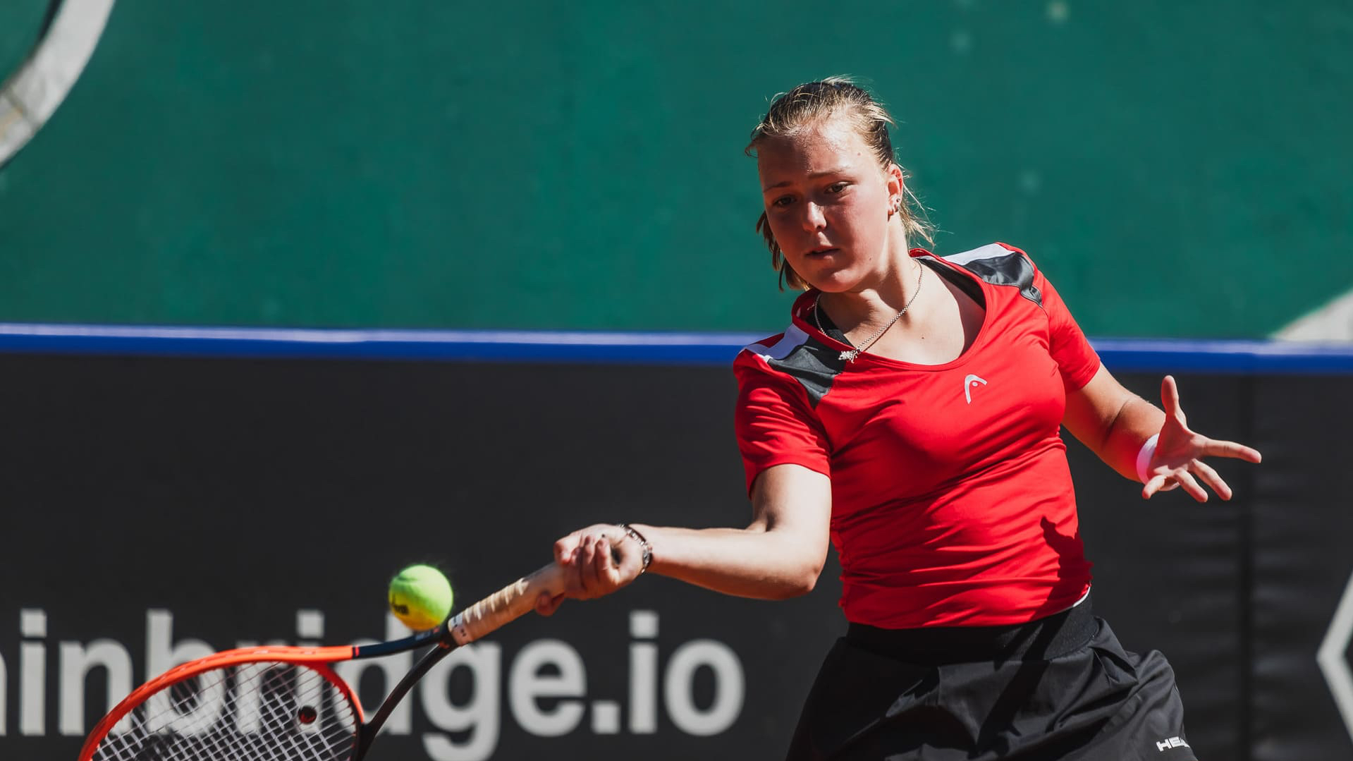 Angelina Voloshchuk permite reviravolta épica e falha a conquista do primeiro triunfo na Billie Jean King Cup