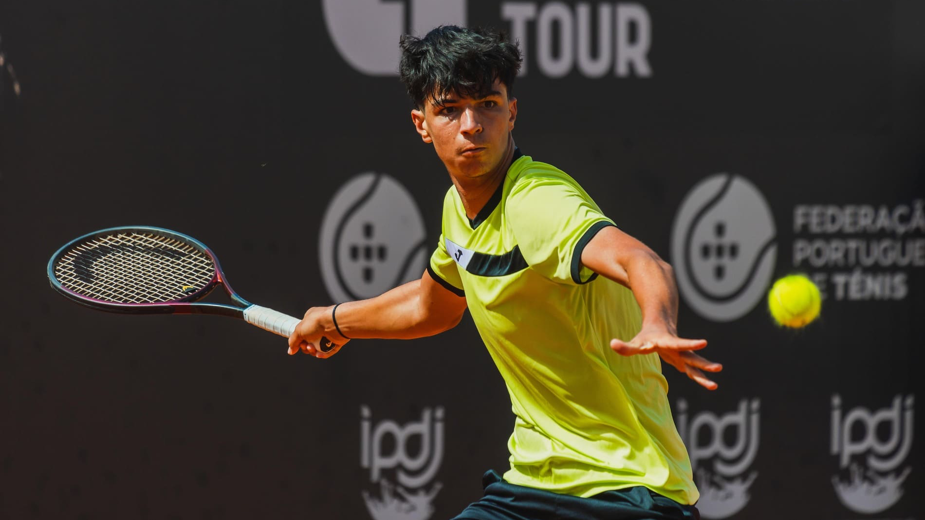 Tiago Pereira soma sexto triunfo consecutivo em Monastir