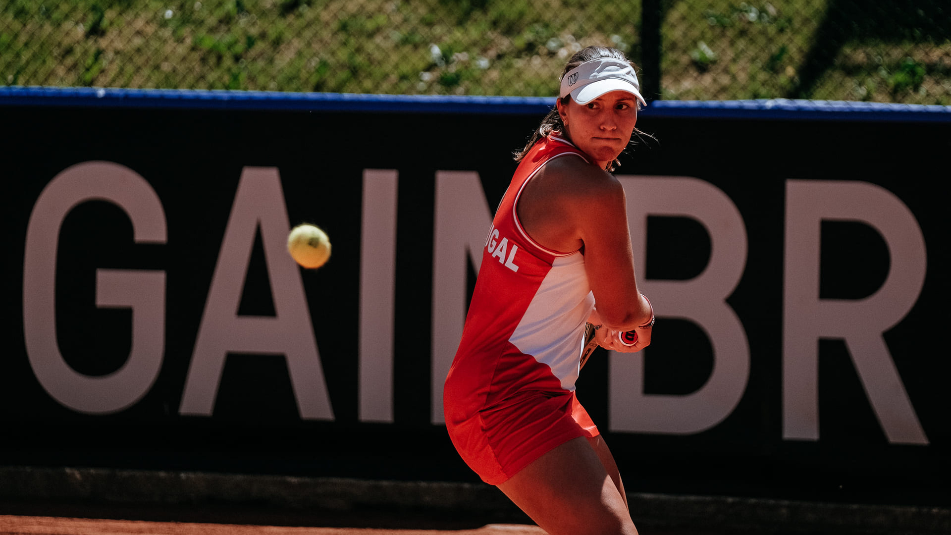É já esta segunda-feira ! Francisca Jorge desafia ex-campeã de Roland Garros