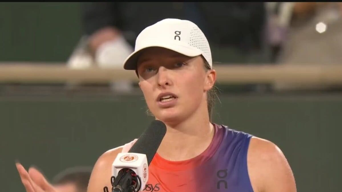 Vídeo: Iga Swiatek lamenta atitude do público e deixa aviso: “Espero não me tornar naquelas jogadoras de quem vocês não gostam e apupam”