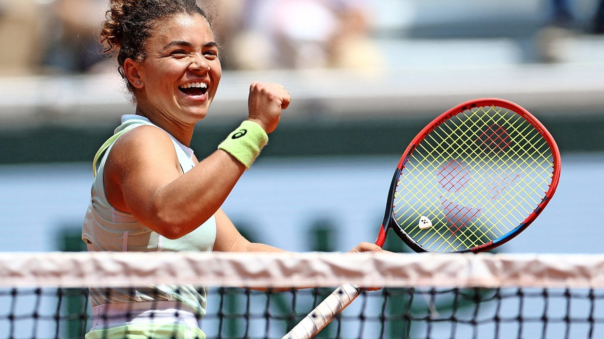 Jasmine Paolini protagoniza enorme surpresa e apura-se pela primeira vez para as meias finais de um torneio do Grand Slam