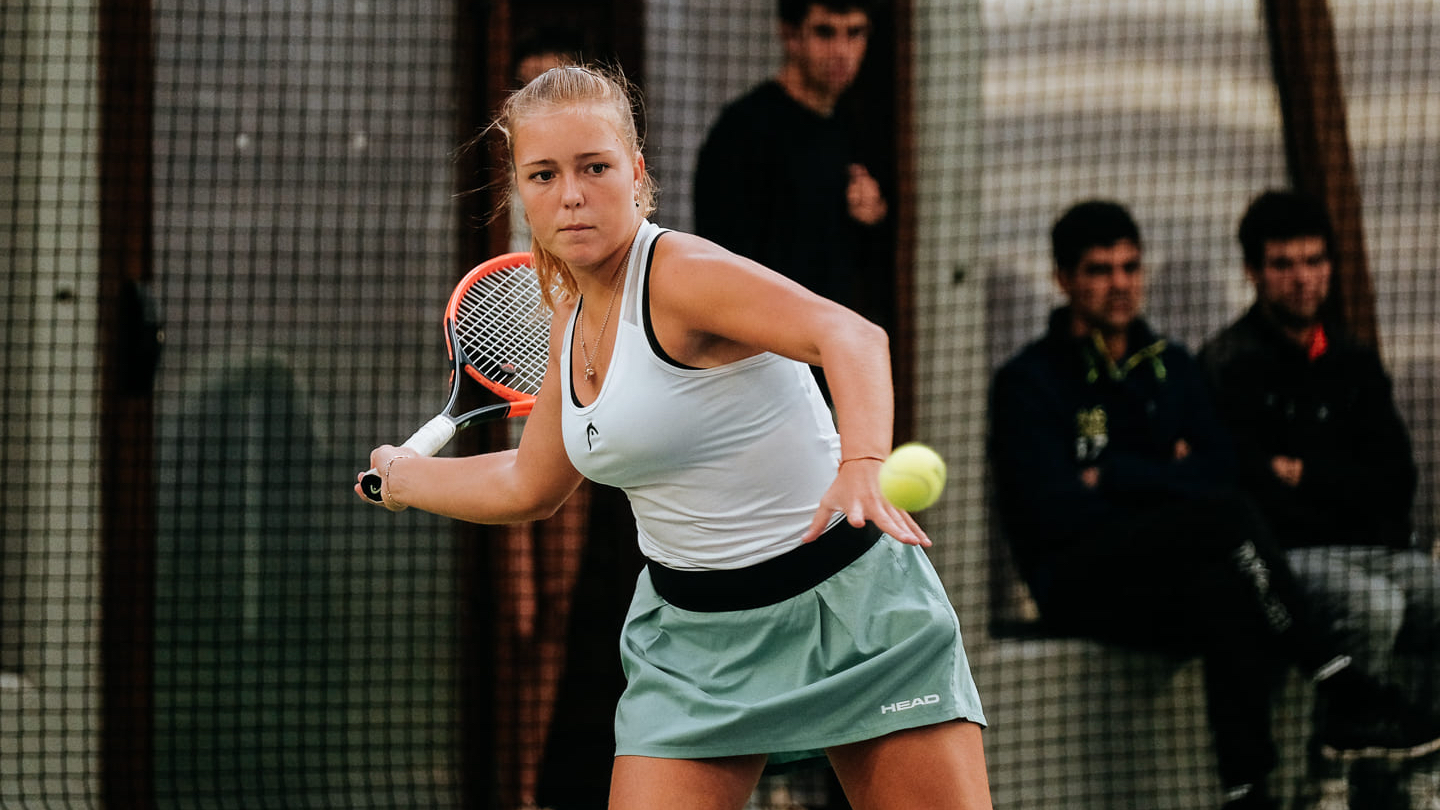 Angelina Voloshchuk sofre reviravolta e cede na estreia por Portugal na Billie Jean King Cup