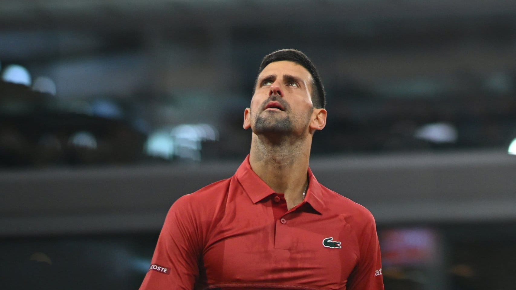 OFICIAL: Novak Djokovic desiste de Roland Garros com lesão no joelho direito
