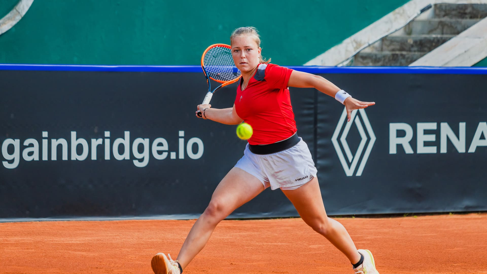 Quarteto nacional ultrapassa a estreia e está a um passo do quadro principal em Montemor