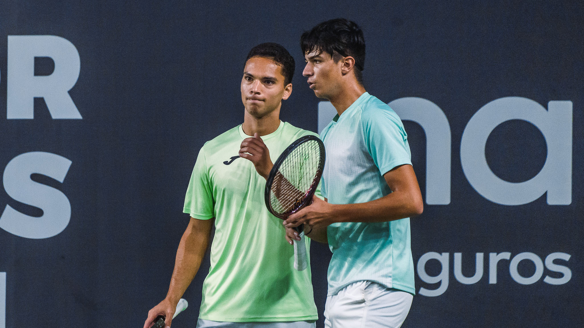 Pedro Araújo e Tiago Pereira falham acesso à meia final de pares no Indoor Oeiras Open I