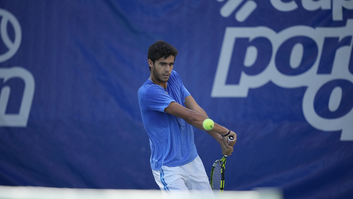João Graça vence “braço de ferro” português e avança para a segunda ronda em Vila Real de Santo António