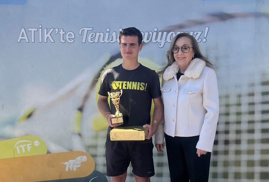 Martim Bernardo sofre reviravolta e falha a conquista do primeiro título internacional