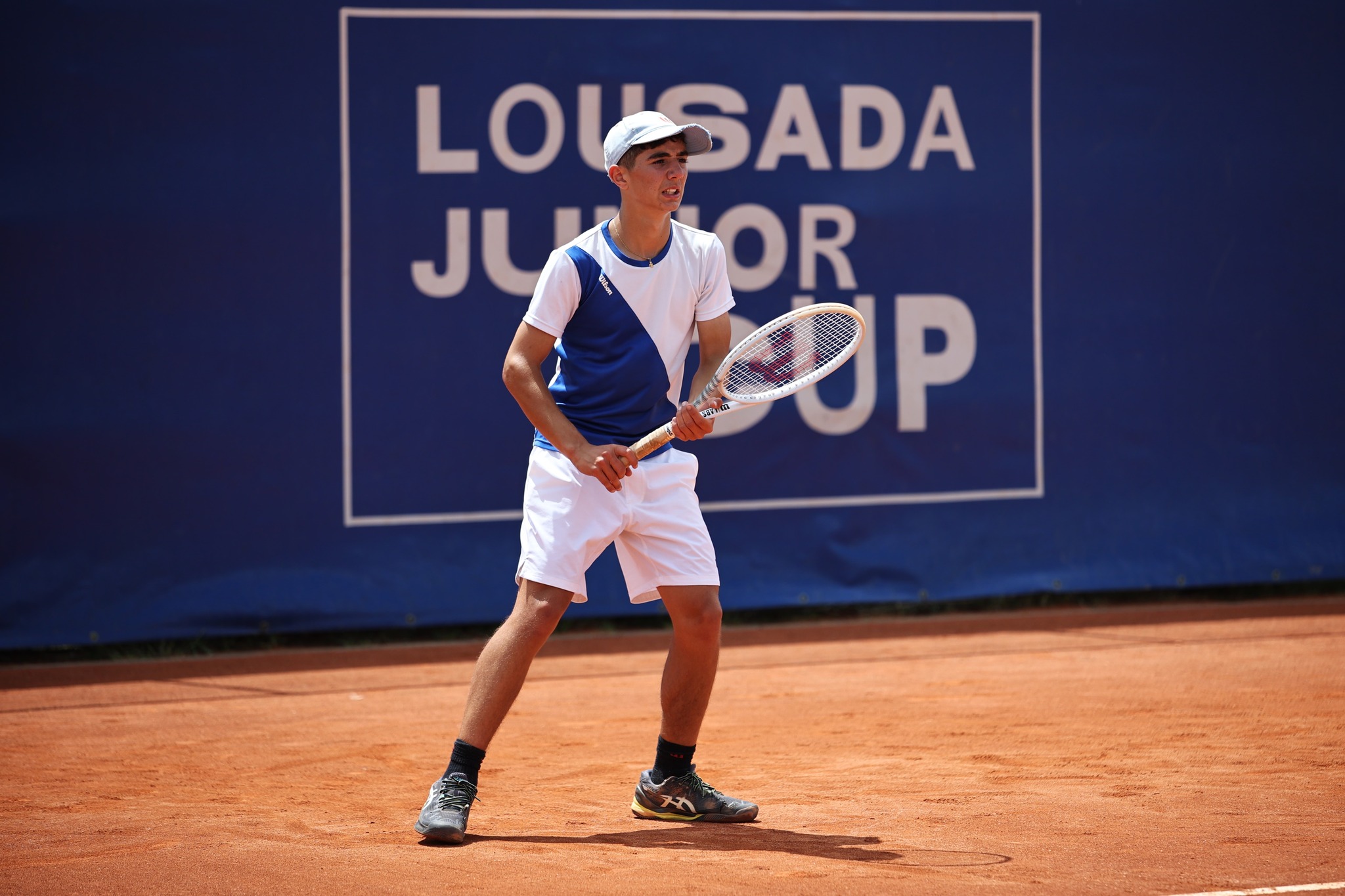 Rodrigo Duarte ultrapassa mais uma etapa na fase prévia em Valência