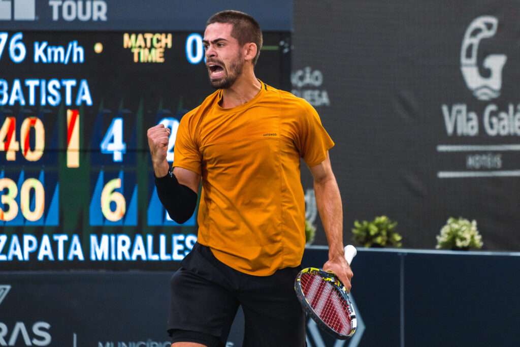 Daniel Batista supera jornada dupla e apura-se para o quadro principal em Monastir