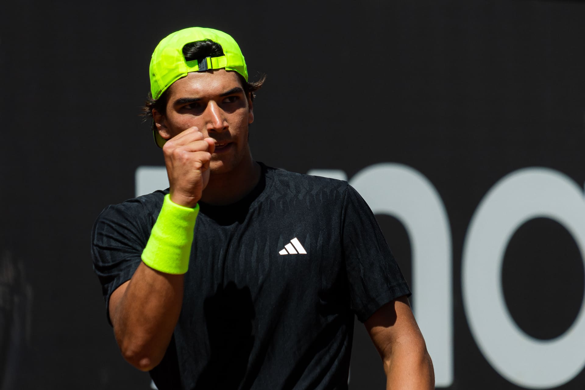 Henrique Rocha regressa às vitórias e agenda duelo com Gastão Elias na segunda ronda do Oeiras Open 5